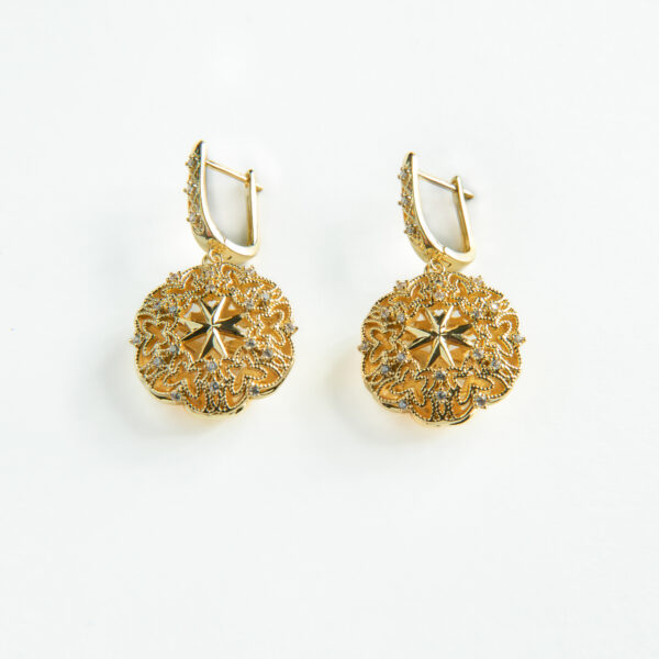 Maleth Lace Earrings - Image 2