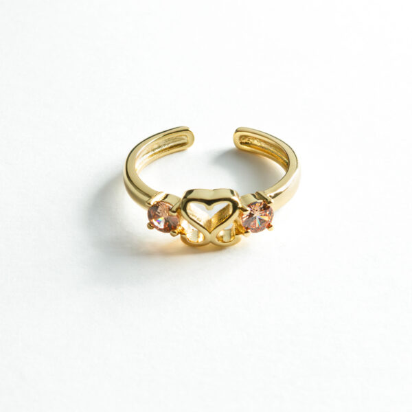 Maleth Embrace Ring