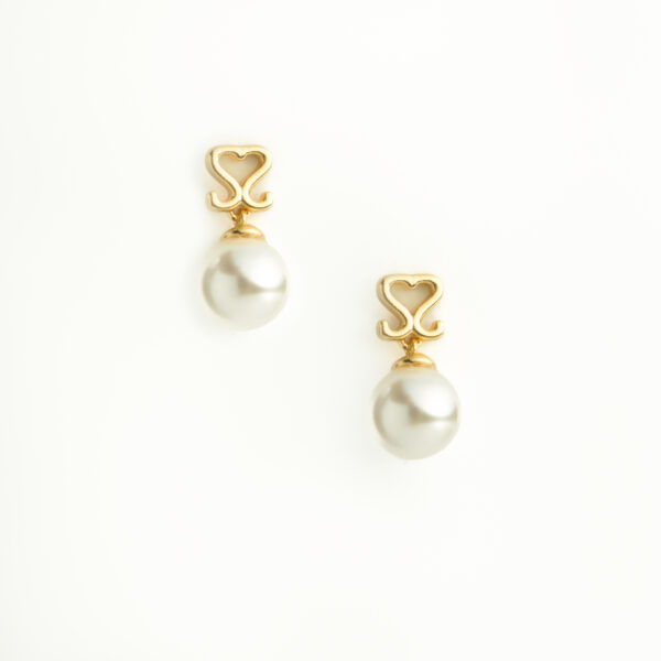 Small Pearl Emblem Drop Earrings
